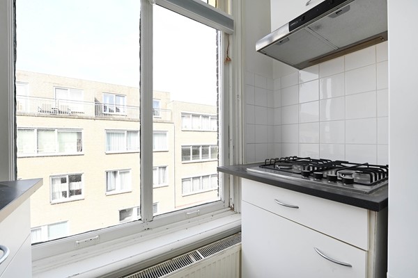 Medium property photo - Witte de Withstraat 32A, 2518 CV Den Haag